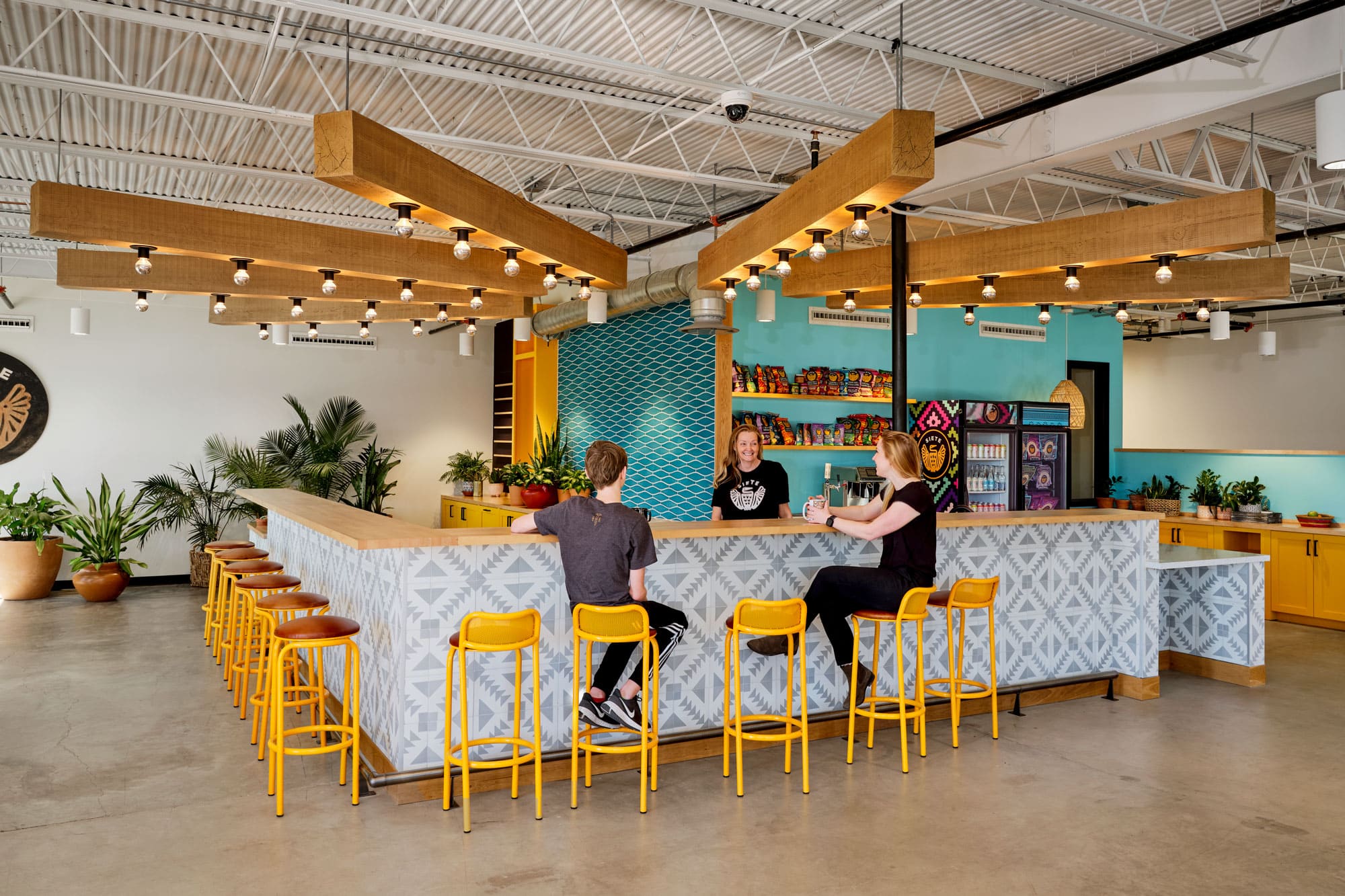 siete-family-foods-headquarters-jobe-corral-architects